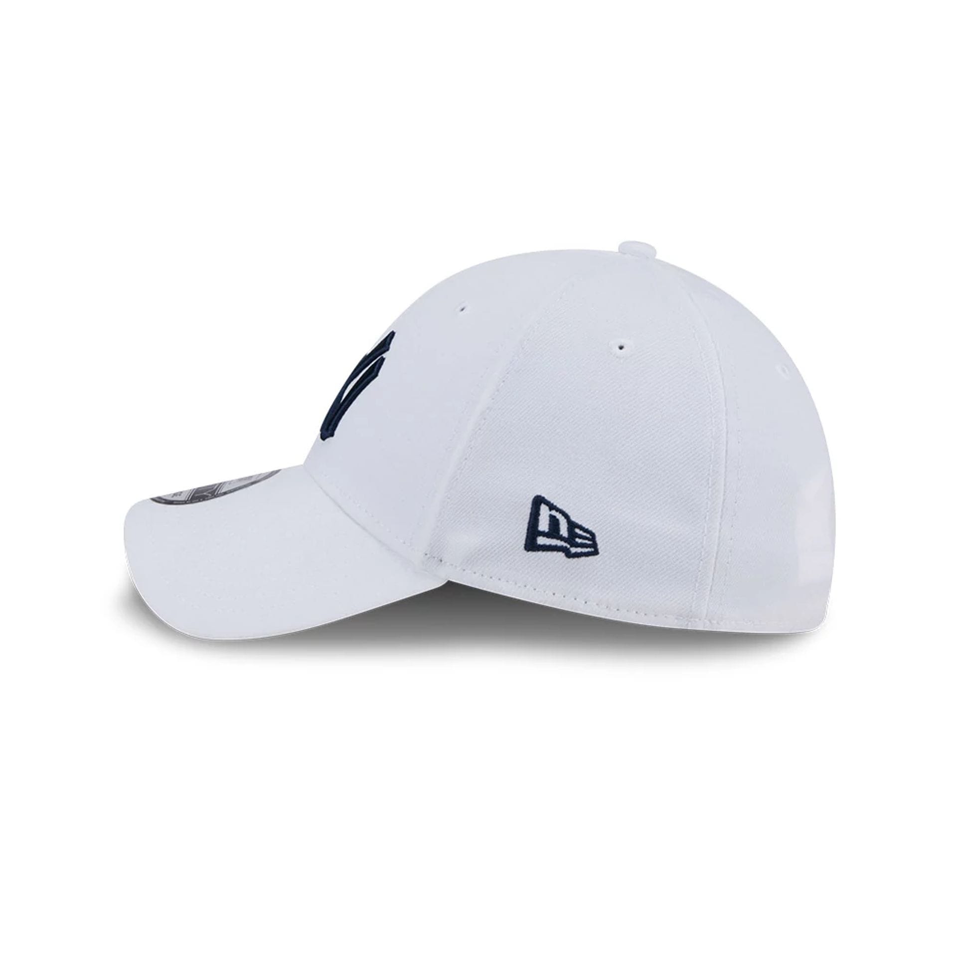 Pictured is this MLB Evergreen New York Yankees 39THIRTY Stretch Fit cap in white. 5