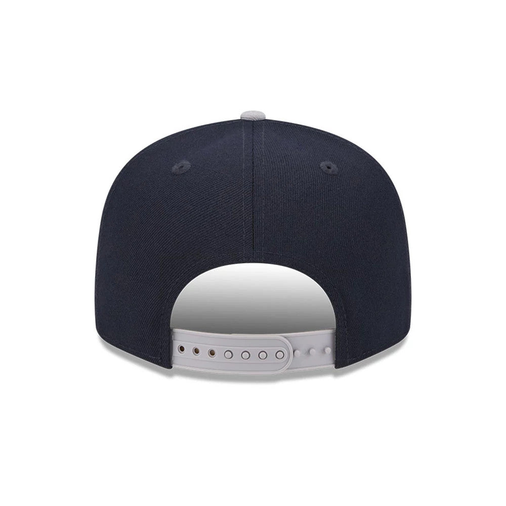 Pictured is this MLB Evergreen New York Yankees 9FIFTY Snapback cap in navy. 6