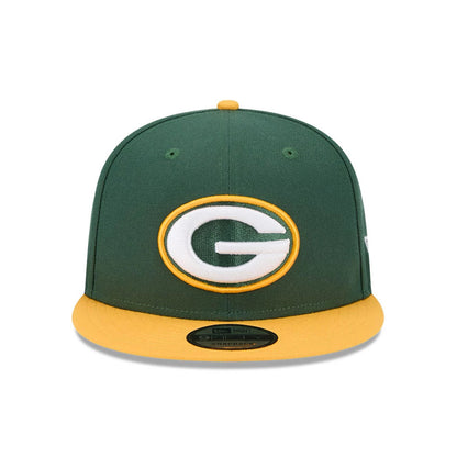 Pictured is this NFL Evergreen Green Bay Packers 9FIFTY Snapback cap in dark green. 3