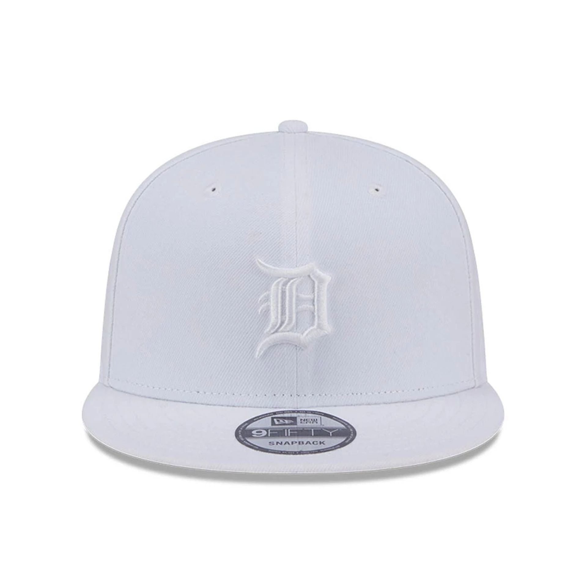 Pictured is this MLB Evergreen Detroit Tigers 9FIFTY Snapback cap in white. 3