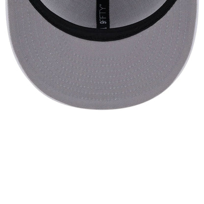 Pictured is this MLB Evergreen Detroit Tigers 9FIFTY Snapback cap in white. 2