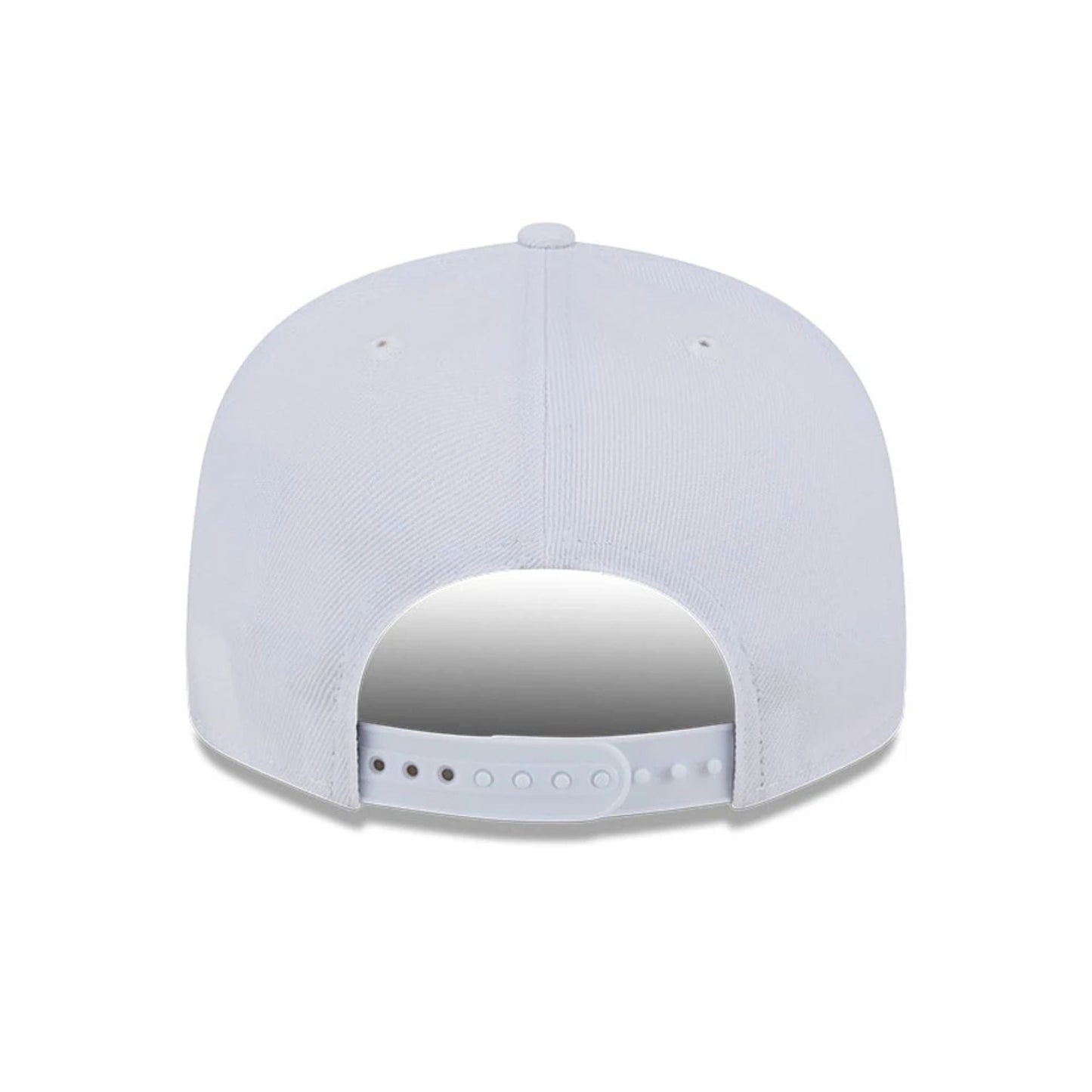 Pictured is this MLB Evergreen Athletics 9FIFTY Snapback cap in white. 7