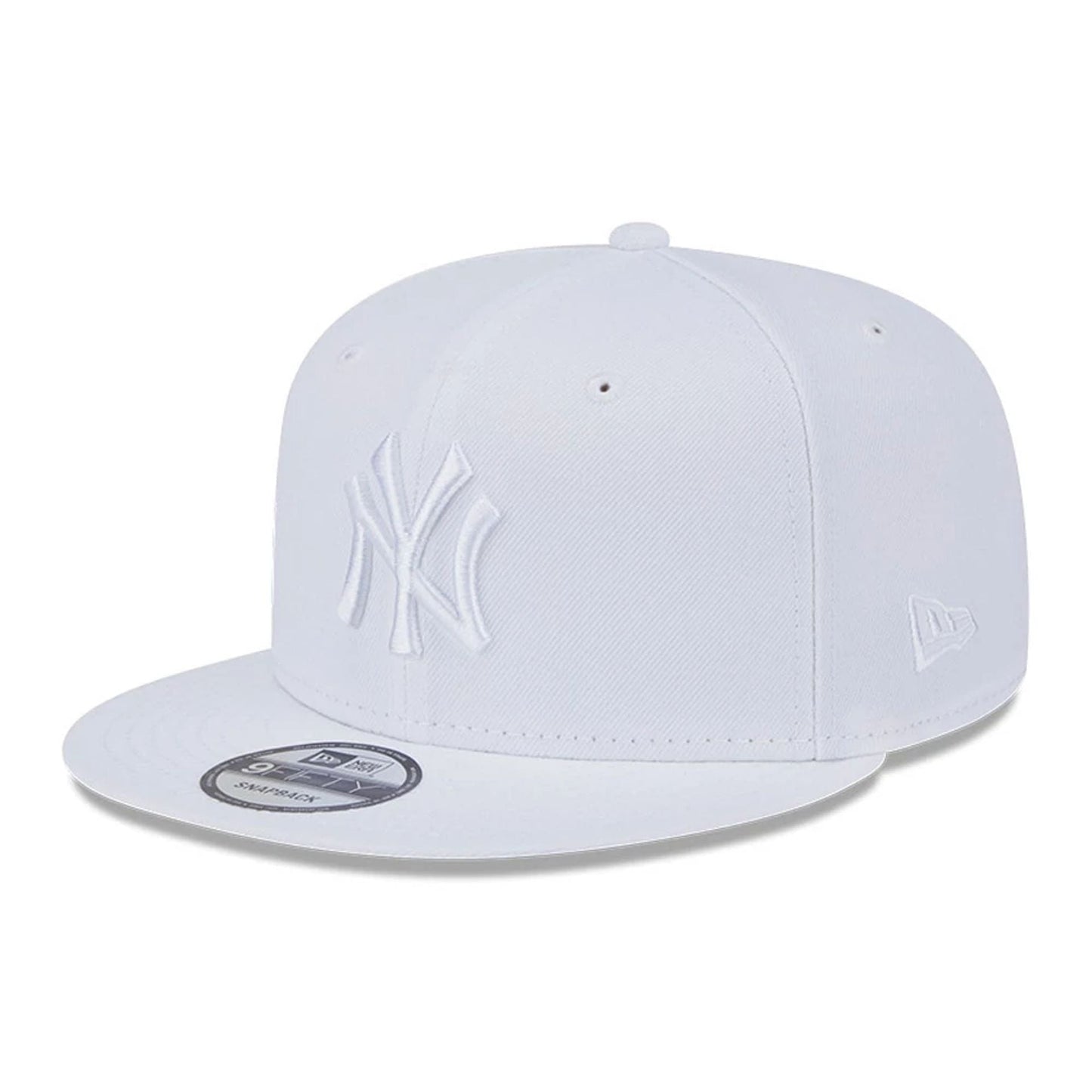 Pictured is this MLB Evergreen New York Yankees 9FIFTY Snapback cap in white. 1