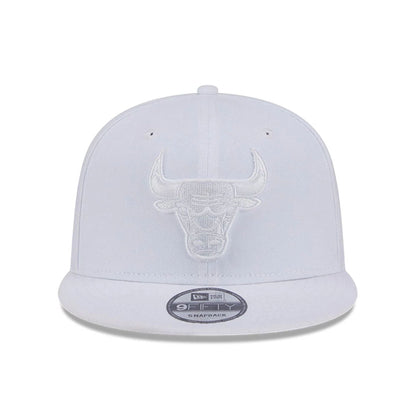 Pictured is this NBA Evergreen Chicago Bulls 9FIFTY Snapback cap in white. 10
