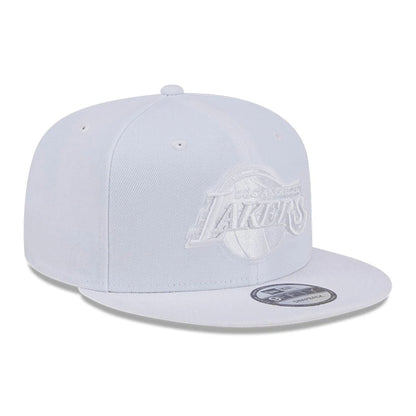 Pictured is this NBA Evergreen LA Lakers 9FIFTY Snapback cap in white. 4