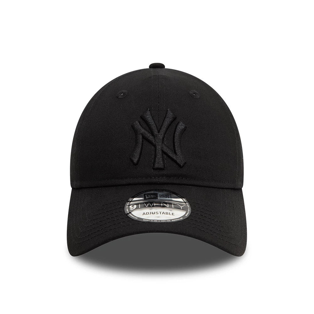 This is a New York Yankees League Essential Black On Black 9TWENTY Adjustable Cap 2
