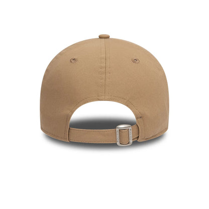 This is a New York Yankees League Essential Light Beige 9TWENTY Adjustable Cap 3