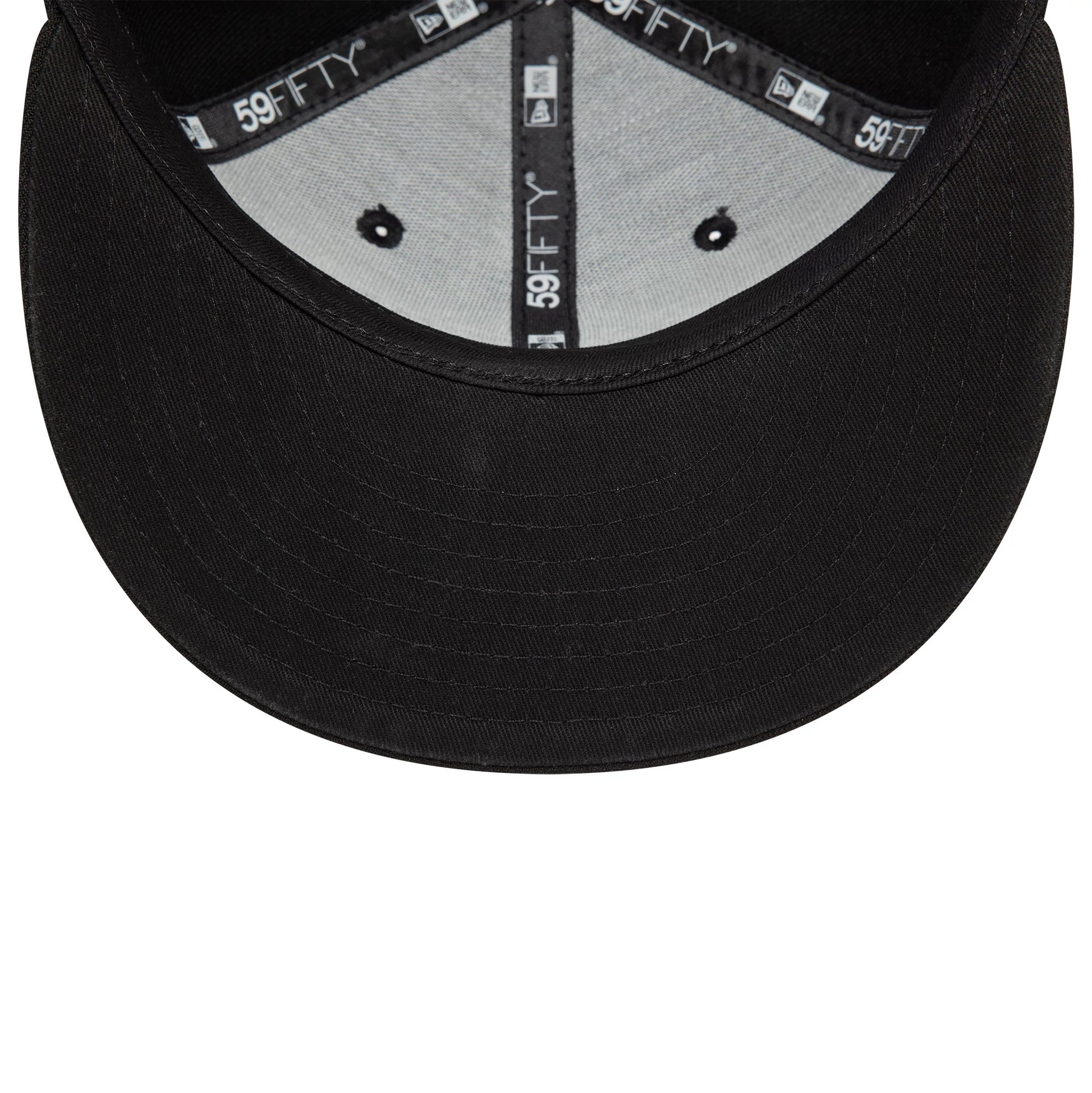 This is a LA Lakers NBA Essential Black 59FIFTY Fitted Cap 2
