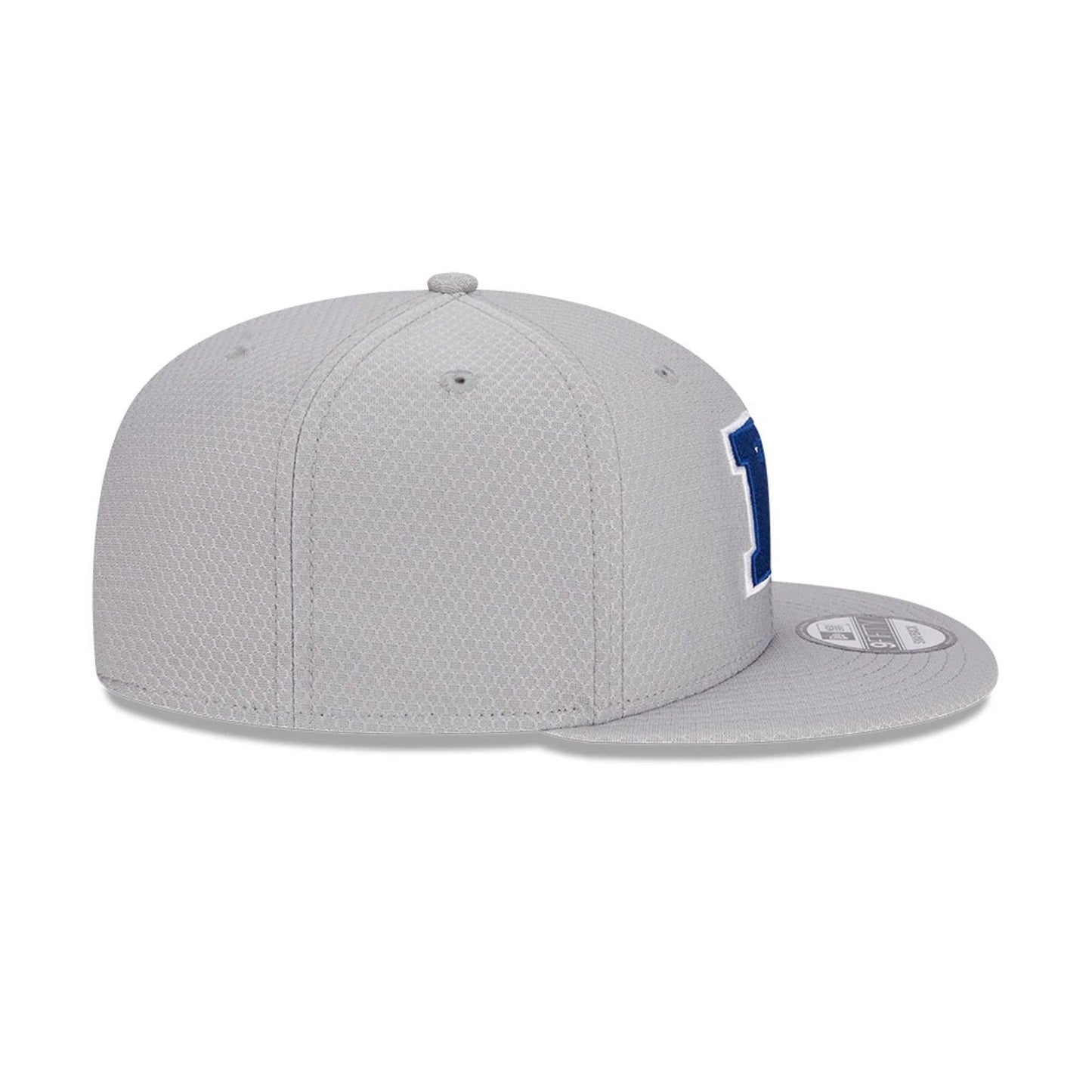 Pictured is this NFL Pro Bowl 2025 NFC Logo 9FIFTY Snapback Adjustable cap in grey. 5