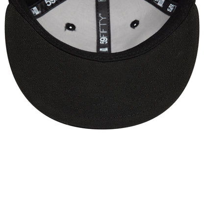 This is a New York Yankees My First Black Kids 59FIFTY Fitted Cap 4