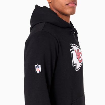 The Male model is wearing Kansas City Chiefs NFL Black Pullover Hoodie 5