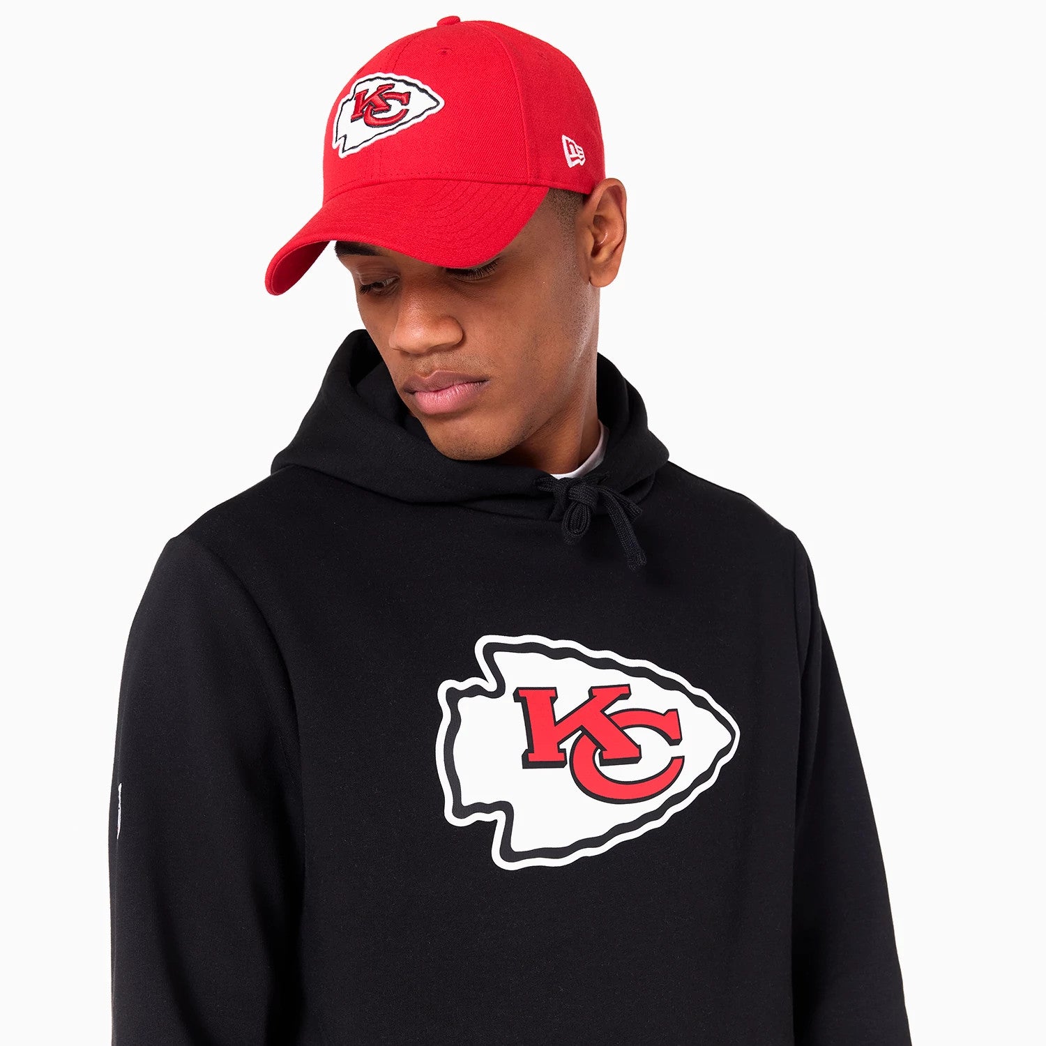 The Male model is wearing Kansas City Chiefs NFL Black Pullover Hoodie 4