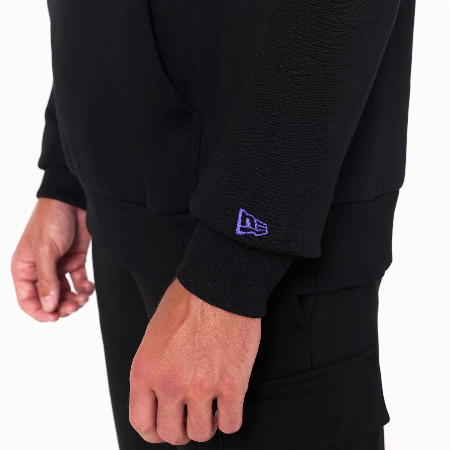 The Male model is wearing Minnesota Vikings NFL Black Pullover Hoodie 6