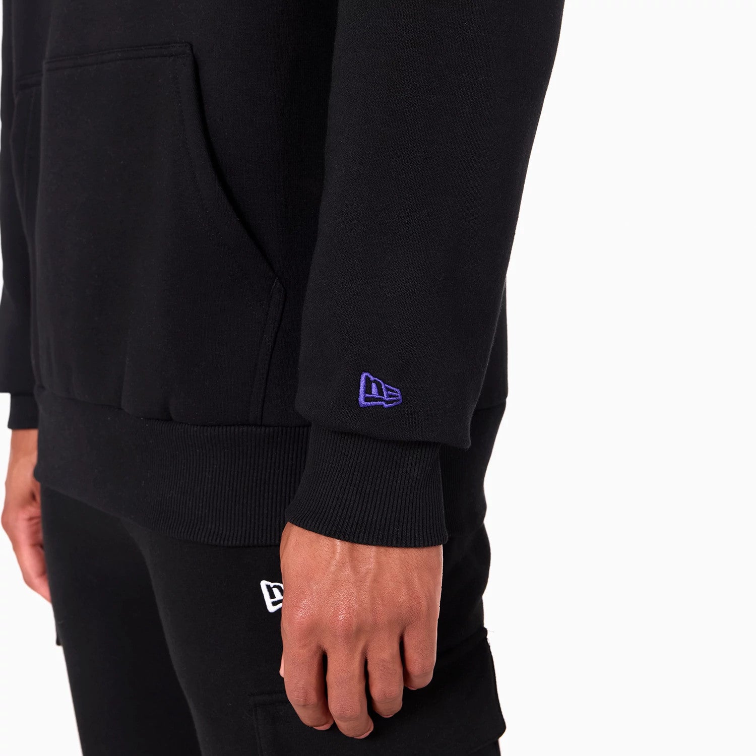 The Male model is wearing Baltimore Ravens NFL Black Pullover Hoodie 7