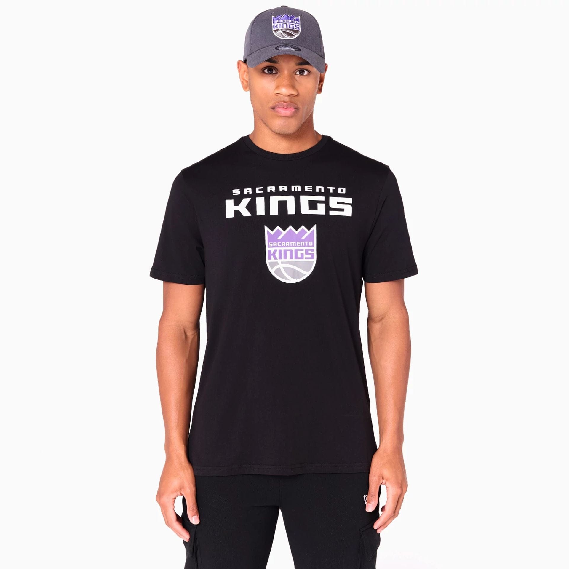 The Male model is wearing Sacramento Kings NBA Black T-Shirt 1