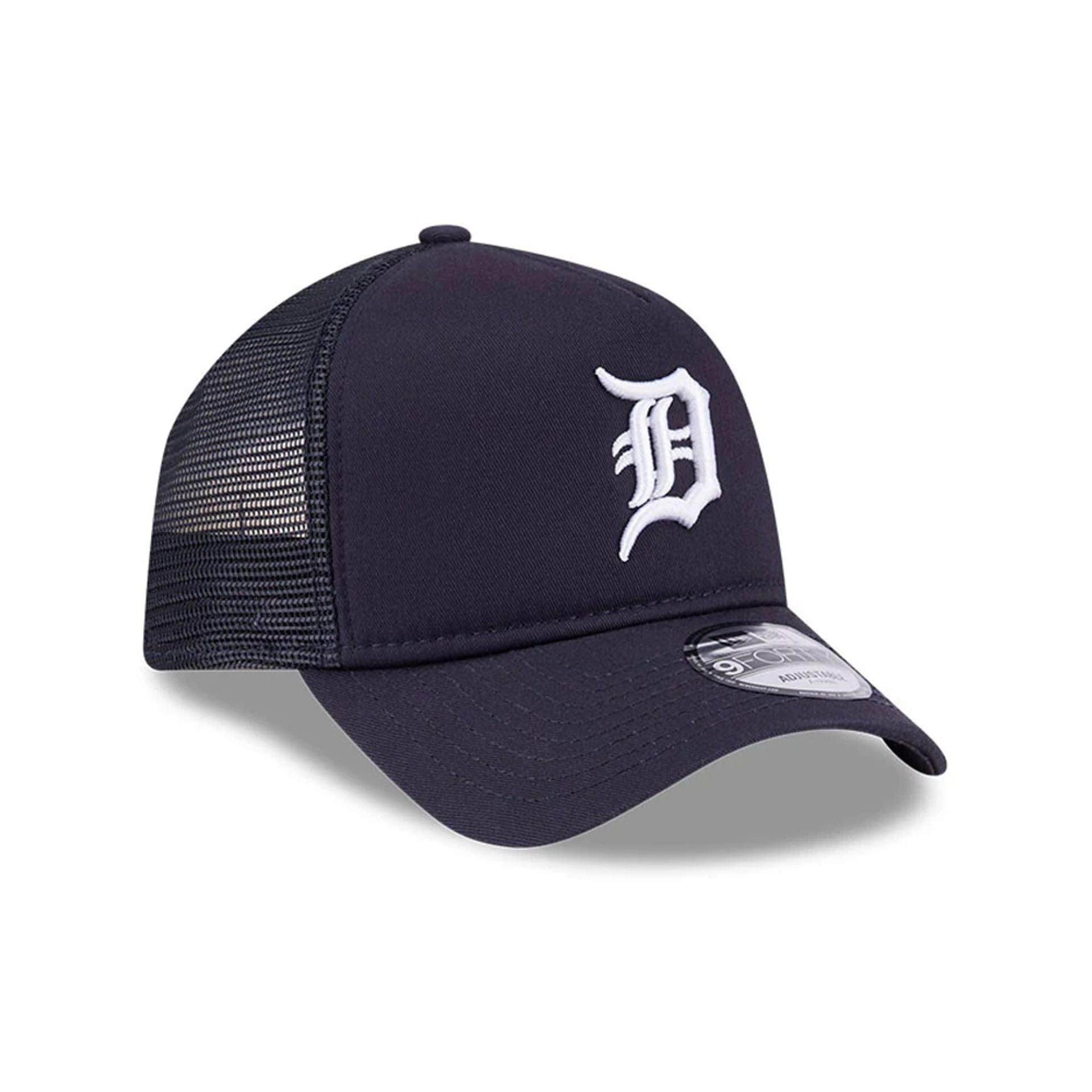 Pictured is this MLB Evergreen Detroit Tigers 9FORTY A-Frame cap in navy. 3