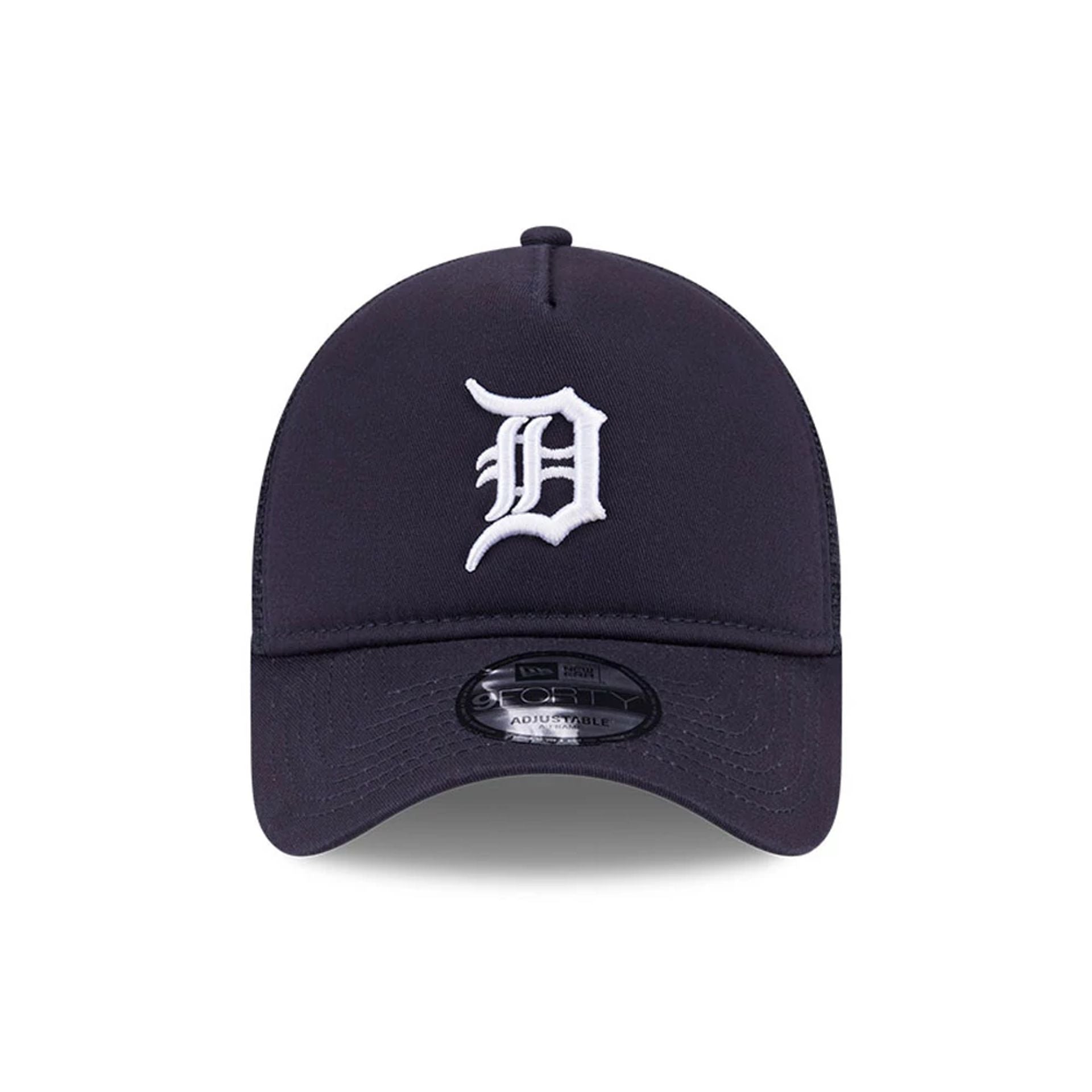 Pictured is this MLB Evergreen Detroit Tigers 9FORTY A-Frame cap in navy. 2