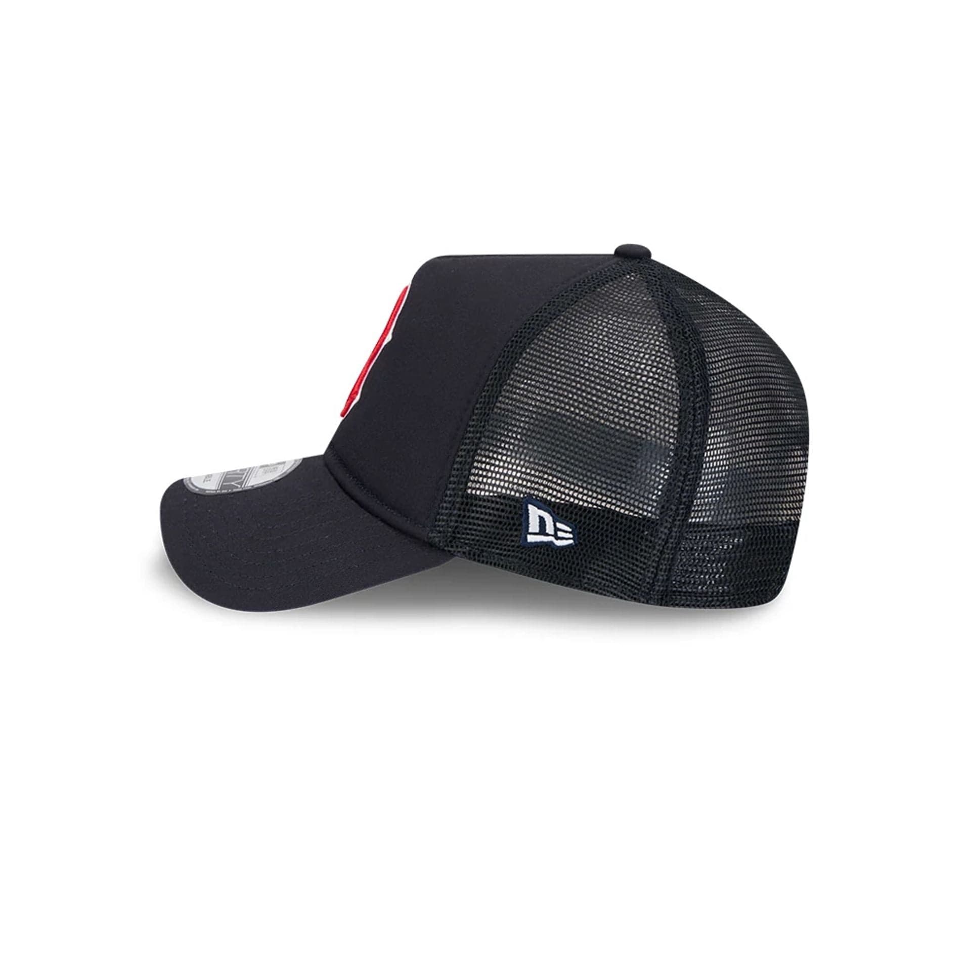 Pictured is this MLB Evergreen Boston Red Sox 9FORTY A-Frame cap in navy. 4