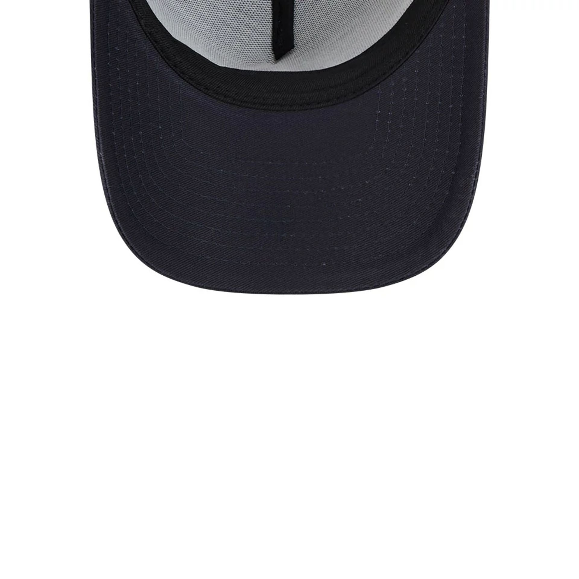 Pictured is this MLB Evergreen Boston Red Sox 9FORTY A-Frame cap in navy. 7