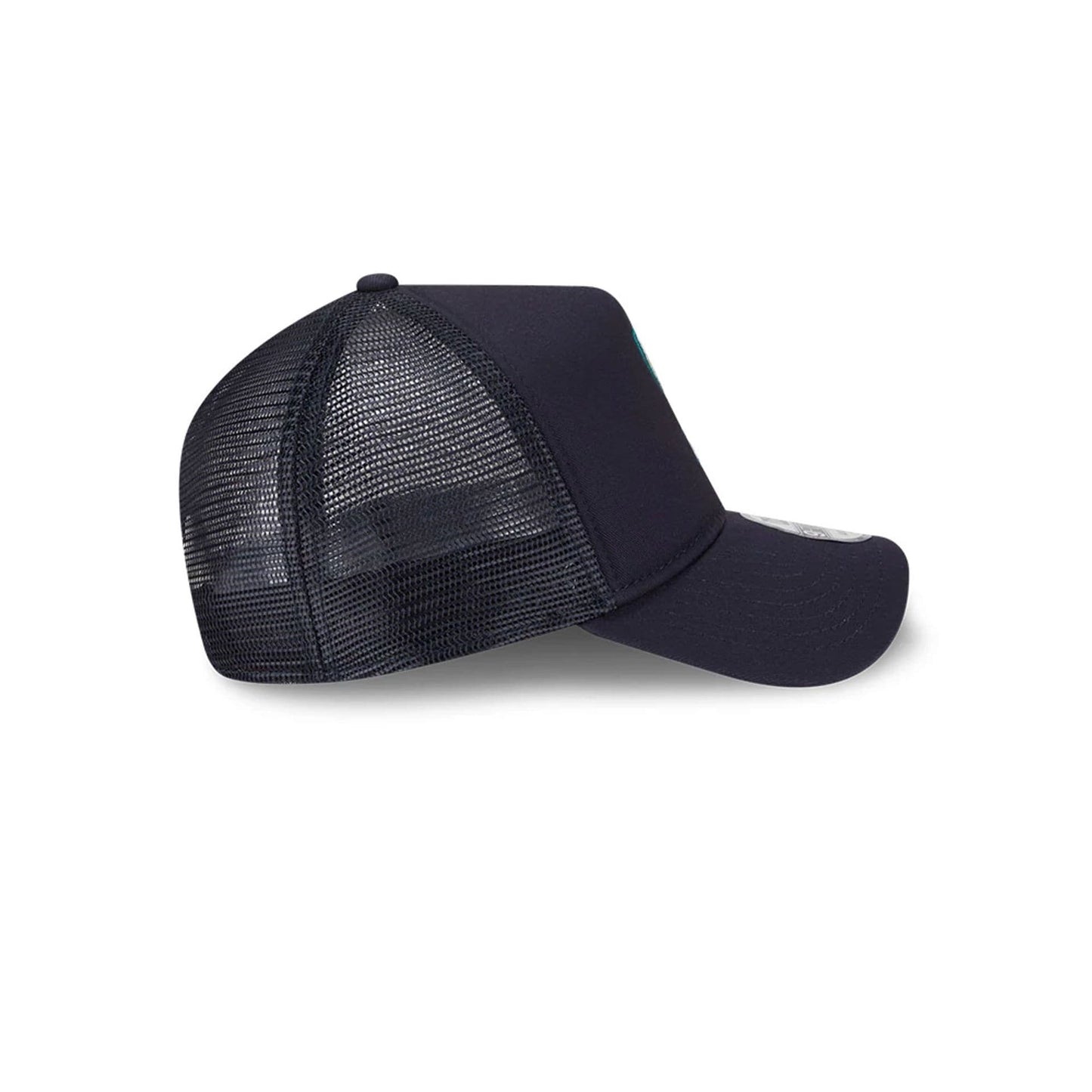 Pictured is this MLB Evergreen Seattle Mariners 9FORTY A-Frame cap in navy. 5