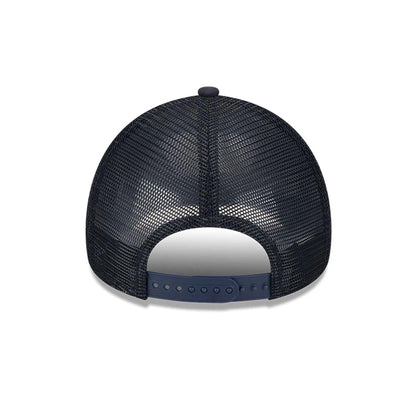 Pictured is this MLB Evergreen New York Yankees 9FORTY A-Frame cap in navy. 12