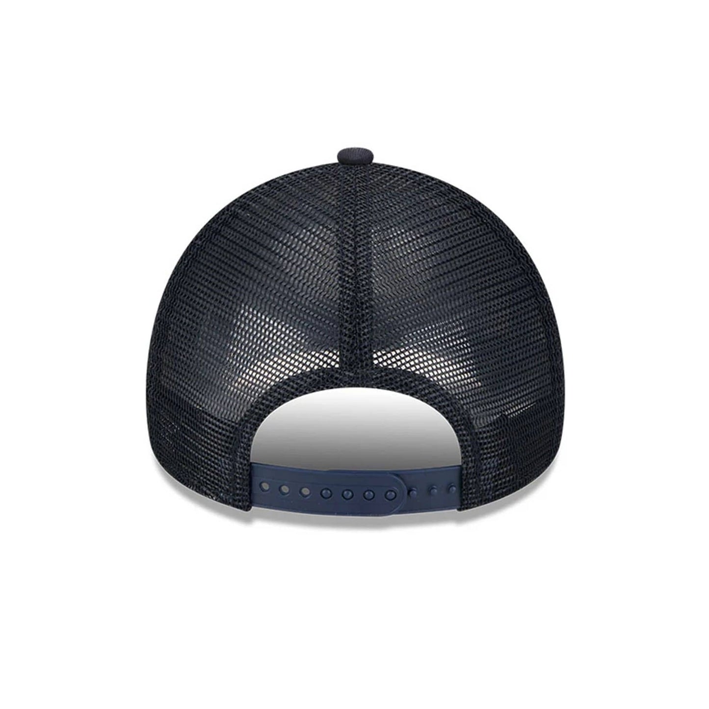 Pictured is this MLB Evergreen New York Yankees 9FORTY A-Frame cap in navy. 12