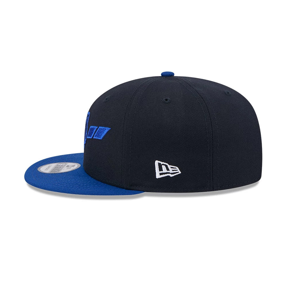 Pictured is this MLB Evergreen Detroit Tigers 9FIFTY Snapback cap in navy. 5