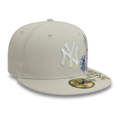 Pictured is this New York Yankees MLB Floral Light Beige 59FIFTY Fitted Cap 4