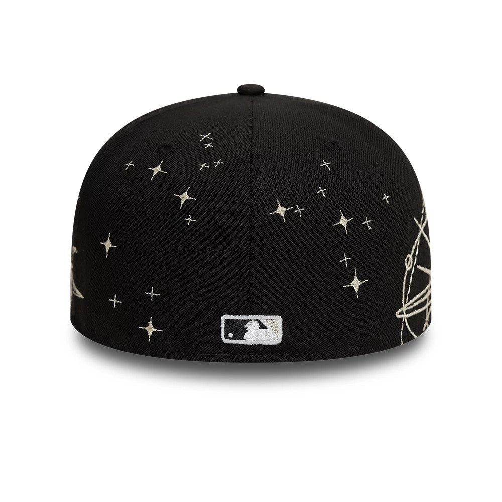 Pictured is this Chicago White Sox MLB Zodiac Black 59FIFTY Fitted Cap 4