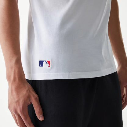The Male model is wearing Chicago Cubs MLB Regular White T-Shirt 5