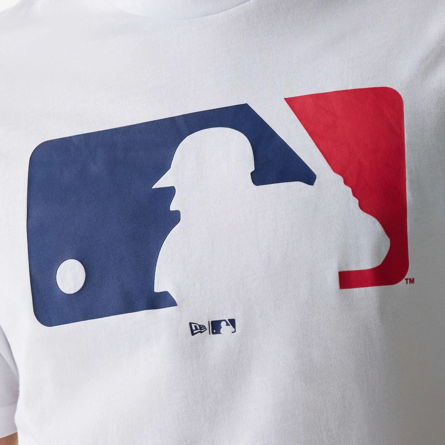 The Male model is wearing MLB Generic Logo MLB Regular White T-Shirt 4