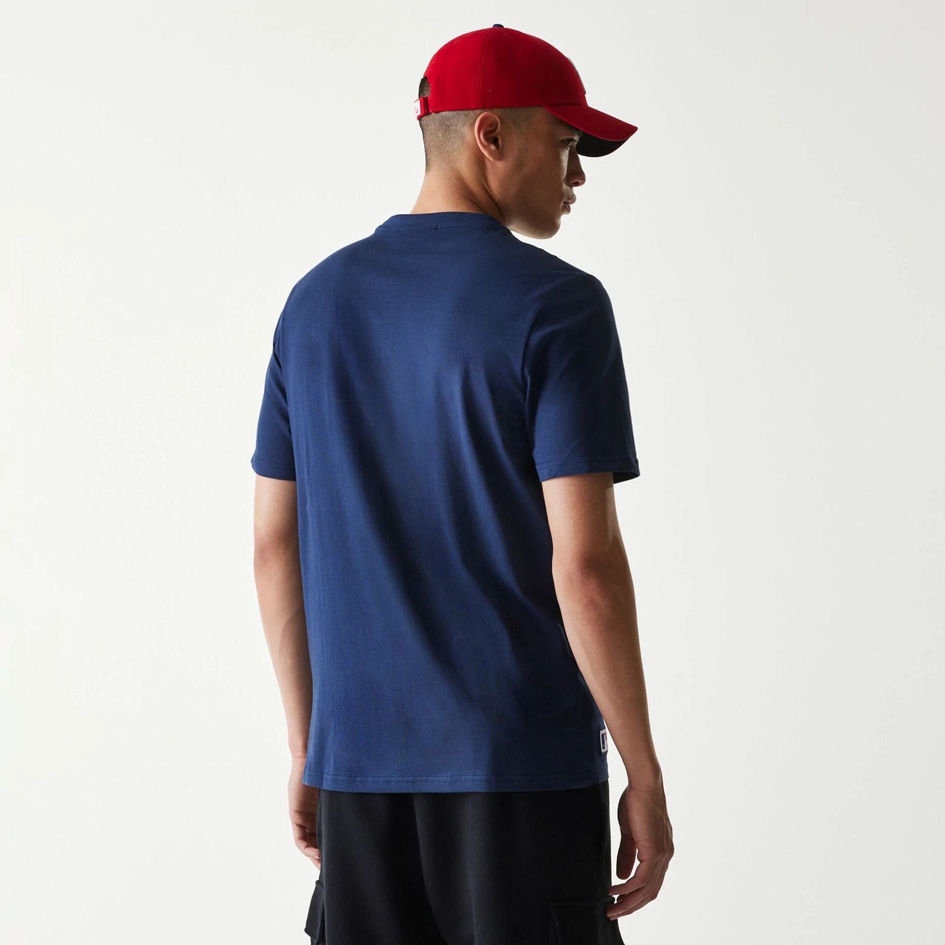 The Male model is wearing Philadelphia Phillies MLB Regular Dark Blue T-Shirt 2