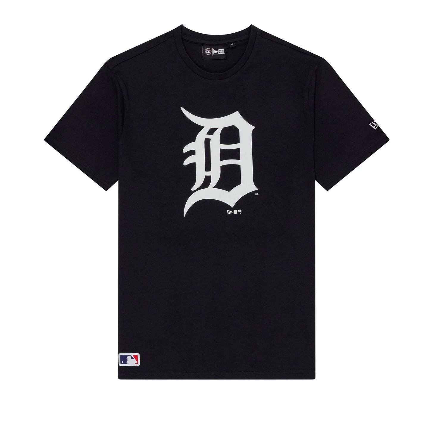 The Male model is wearing Detroit Tigers MLB Regular Navy T-Shirt 1