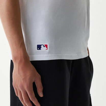The Male model is wearing Toronto Blue Jays MLB Regular White T-Shirt 6