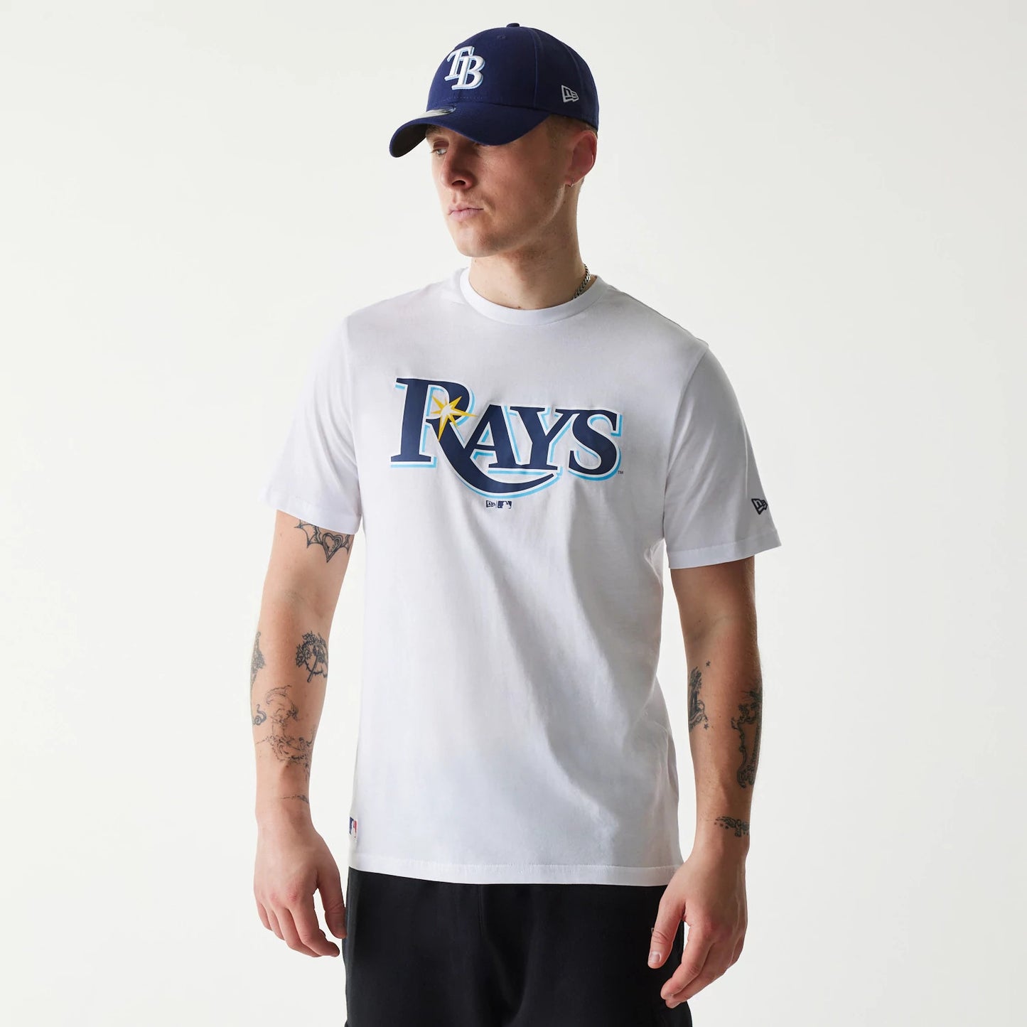 The Male model is wearing Tampa Bay Rays MLB Regular White T-Shirt 1