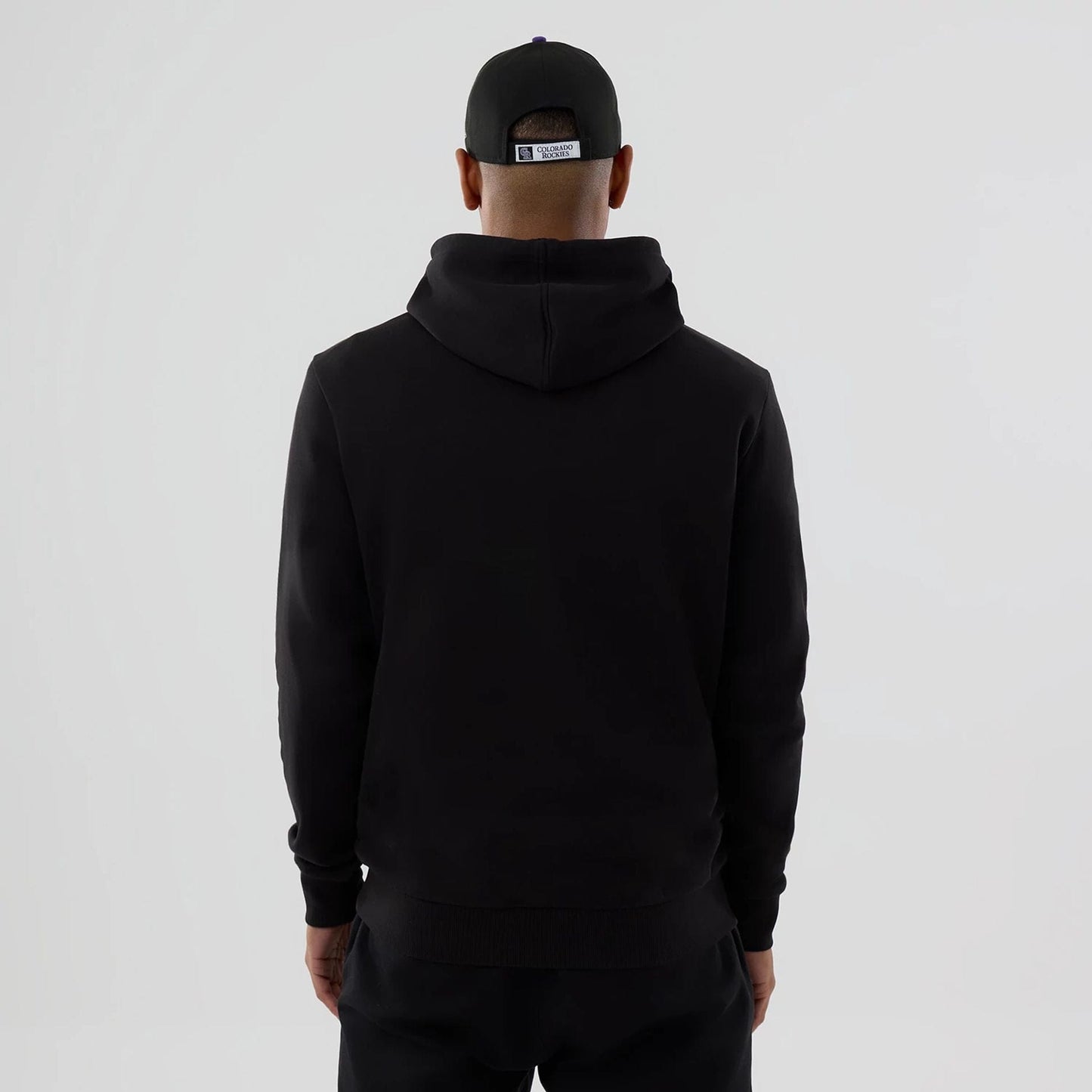 The Male model is wearing Colorado Rockies MLB Black Pullover Hoodie 2