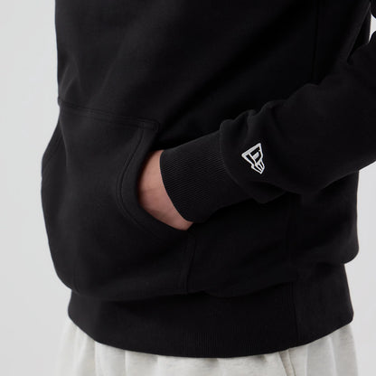 The Male model is wearing Cincinnati Reds MLB Black Pullover Hoodie 5