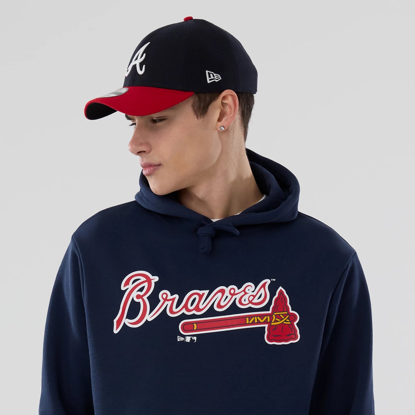 The Male model is wearing Atlanta Braves MLB Dark Blue Pullover Hoodie 6