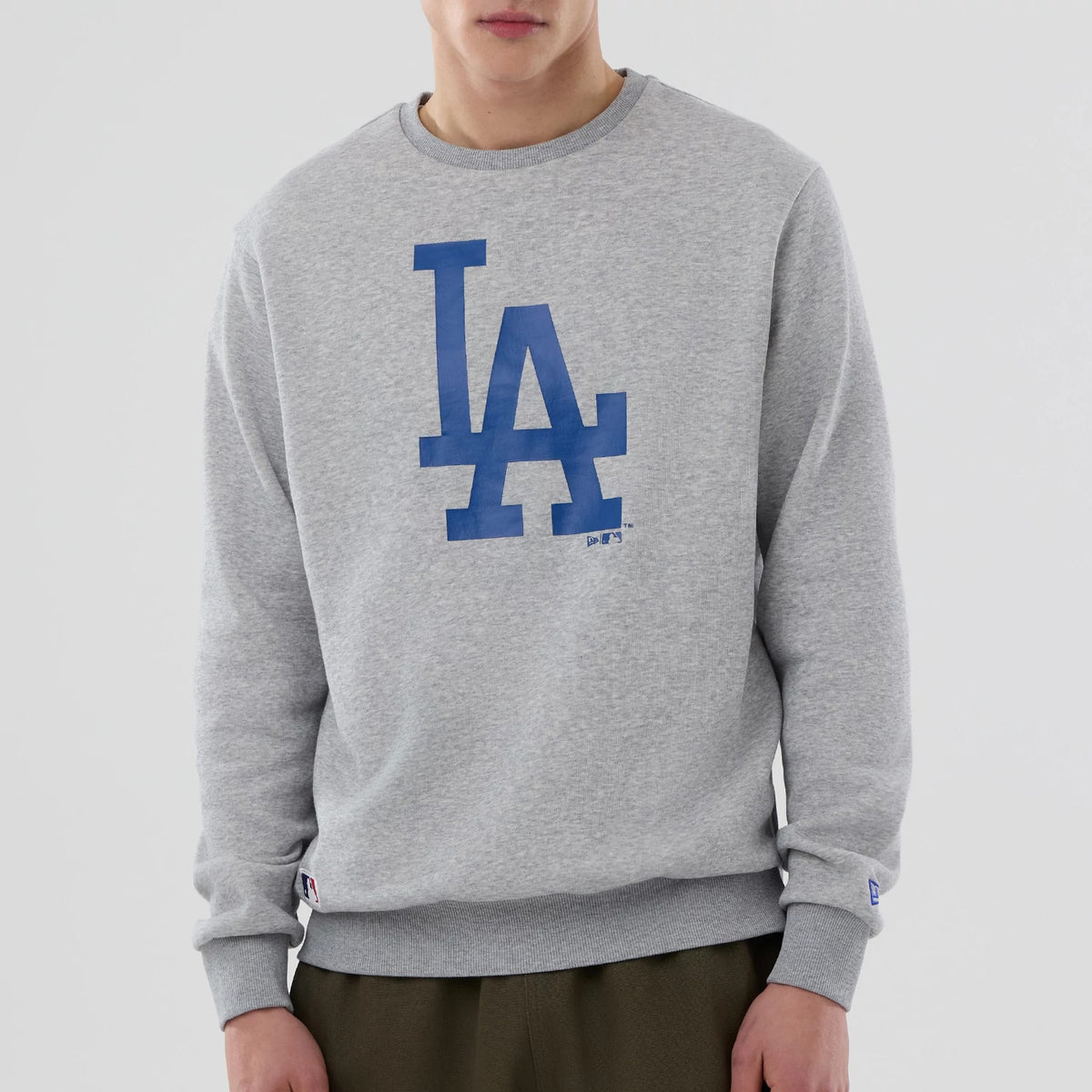 The Male model is wearing LA Dodgers MLB Grey Crew Neck Sweater 3