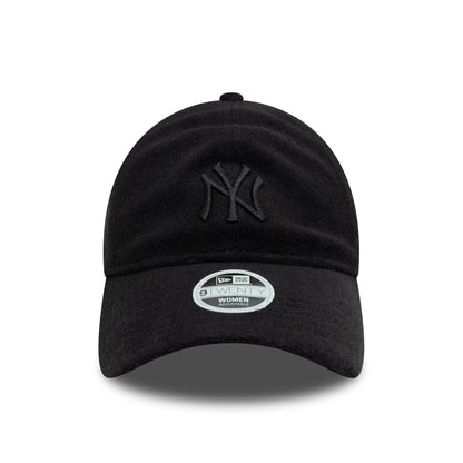This is a New York Yankees Womens Towelling Black 9TWENTY Adjustable Cap 2
