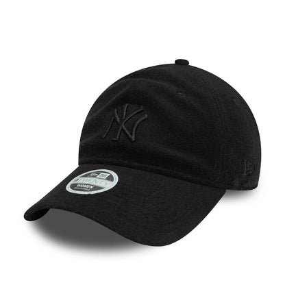 This is a New York Yankees Womens Towelling Black 9TWENTY Adjustable Cap 1