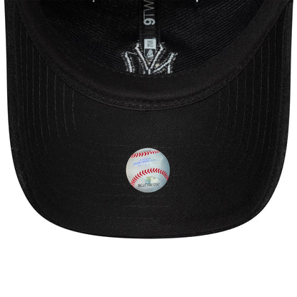 This is a New York Yankees Womens Towelling Black 9TWENTY Adjustable Cap 5