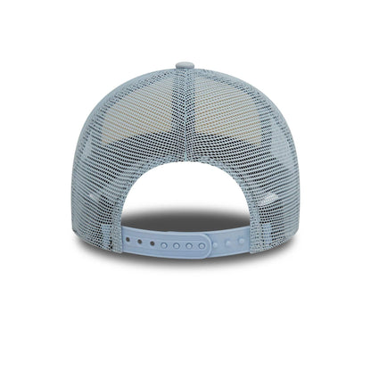 This is a LA Dodgers Womens Pastel Blue 9TWENTY Trucker Adjustable Cap 4