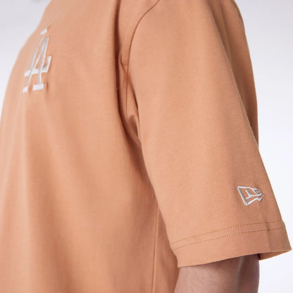 The Male model is wearing LA Dodgers MLB League Essential Dark Beige Oversized T-Shirt 7
