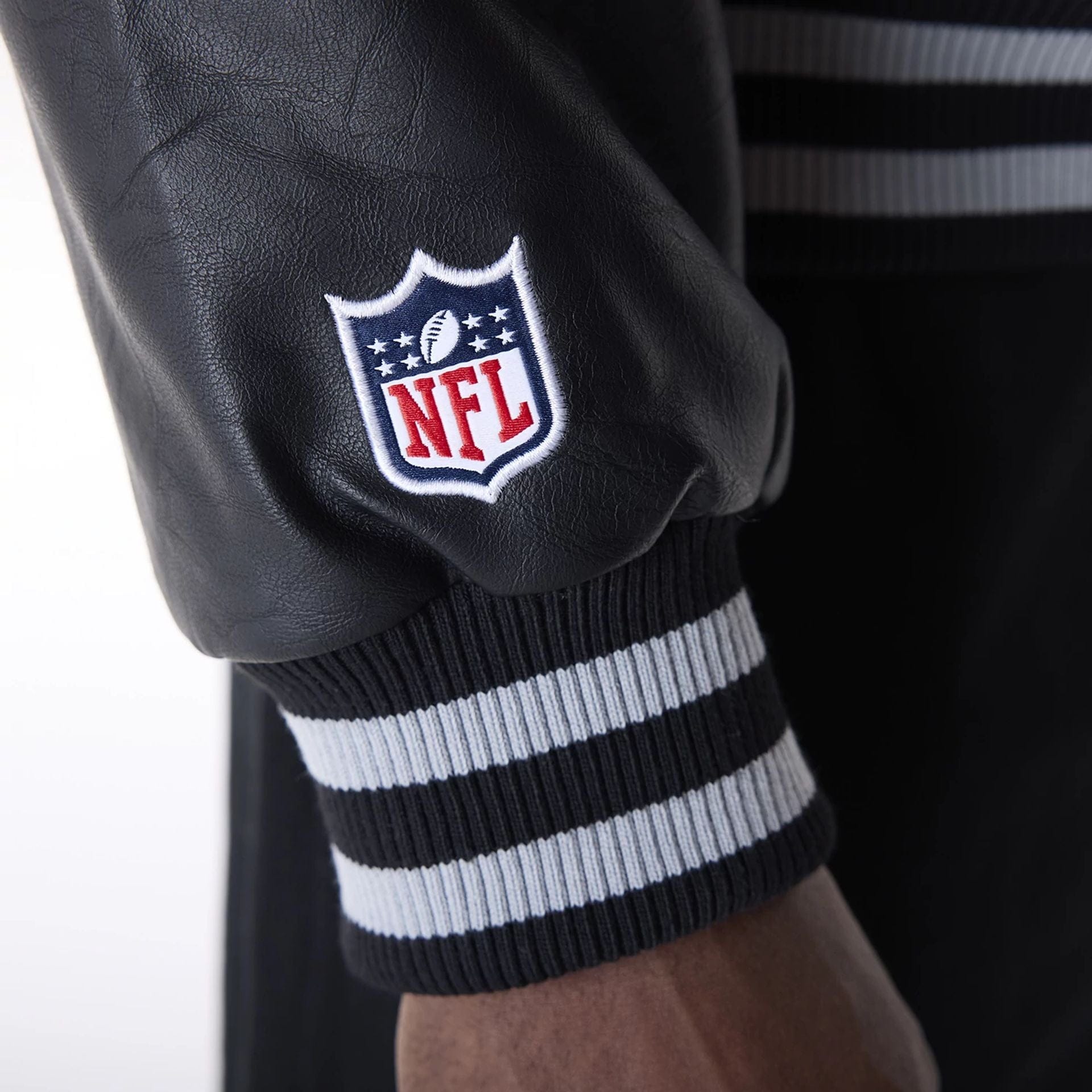 NFL　Raiders ジャンパーＭ（made in USA） NFL Raiders ジャンパーM（made in USA） NFL Raiders