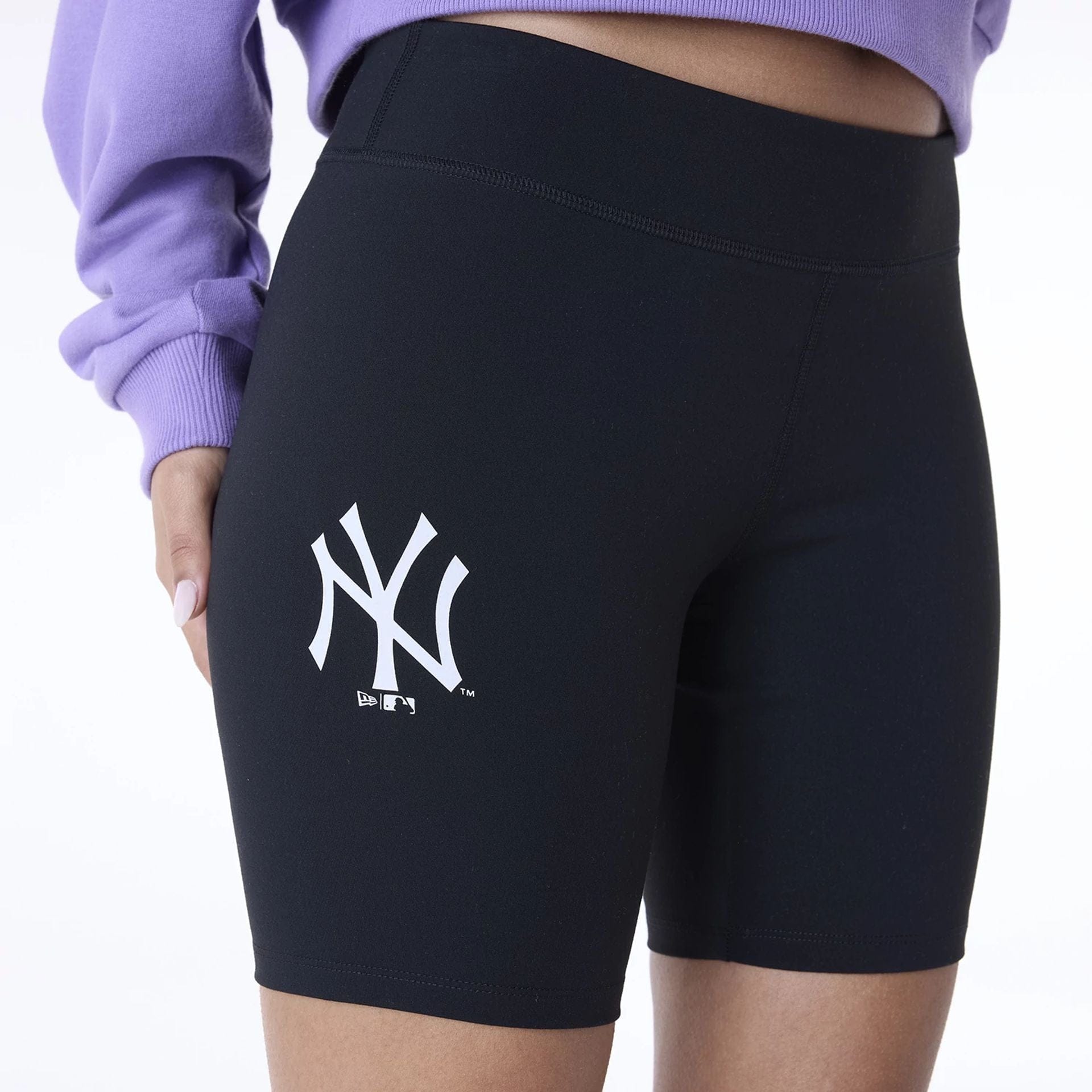 The Female model is wearing New York Yankees Womens MLB League Essential Black Cycling Shorts 3