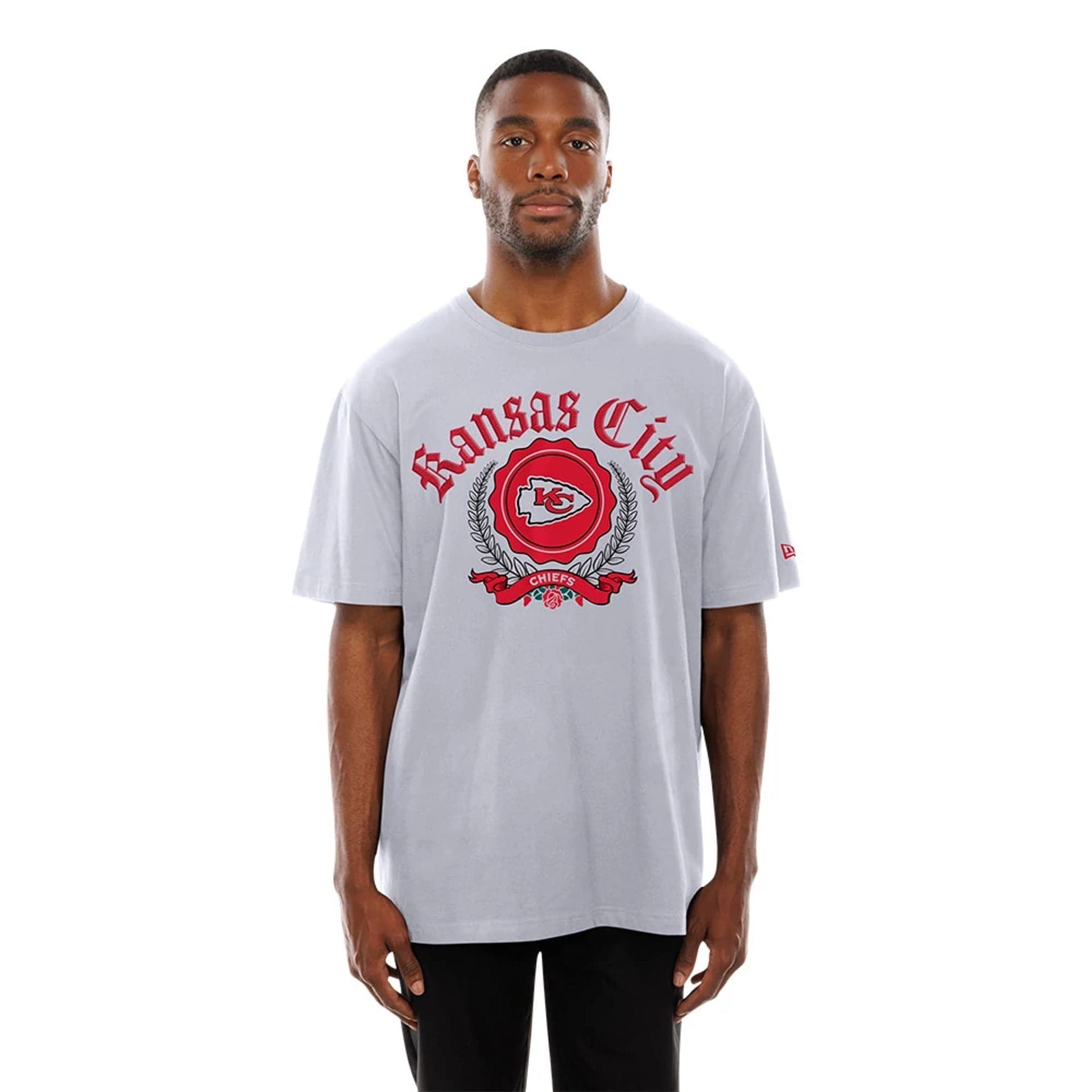 The Male model is wearing Kansas City Chiefs Throwback Prep White T-Shirt 6