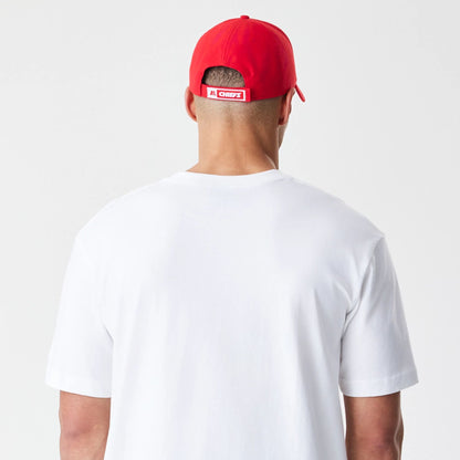 The Male model is wearing Kansas City Chiefs Throwback Prep White T-Shirt 5