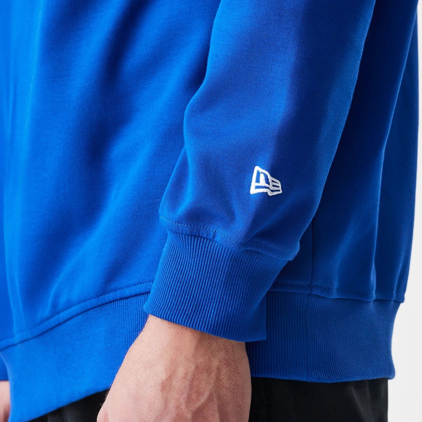 The Male model is wearing Chicago Cubs Throwback Prep Blue Long Sleeve Rugby Shirt 4