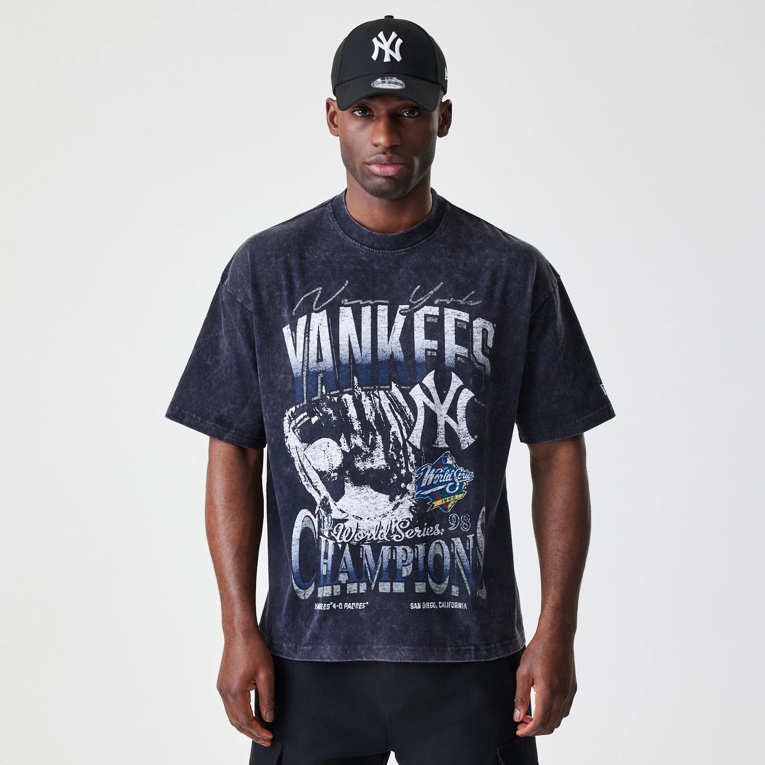 The Male model is wearing New York Yankees Sport Classic Black T-Shirt 1